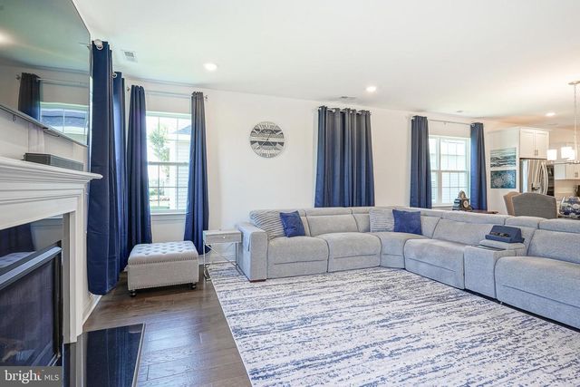 22 BRIDGE BLVD., Eastampton, NJ 08060