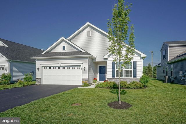 22 BRIDGE BLVD., Eastampton, NJ 08060