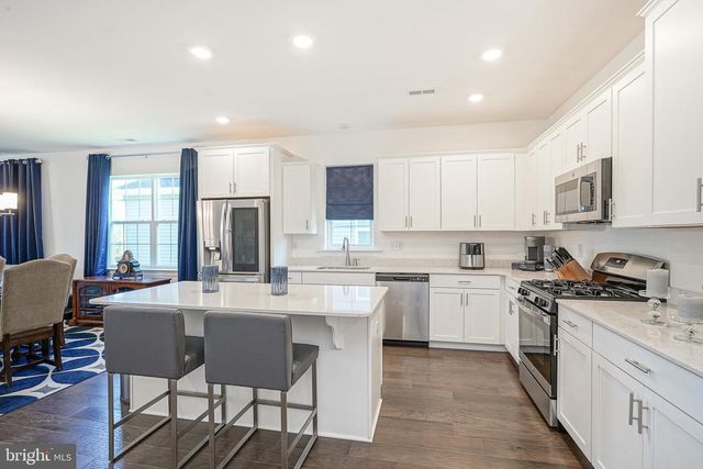 22 BRIDGE BLVD., Eastampton, NJ 08060