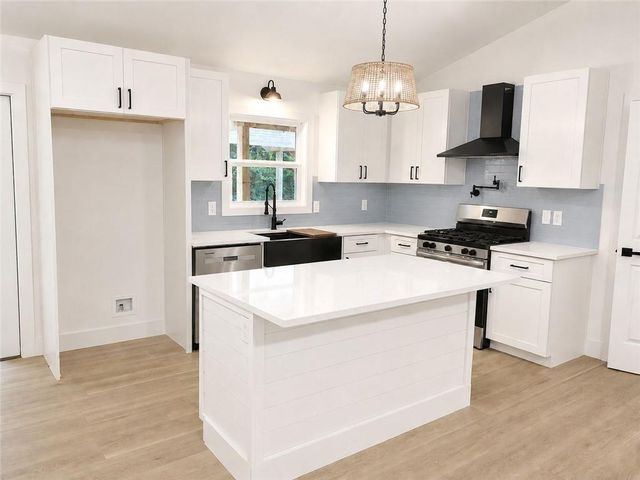 605 Dover Street NE, Marietta, GA 30066