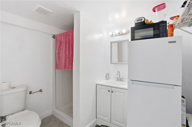 5431 Oak Ridge AVE, Fort Myers Beach, FL 33931