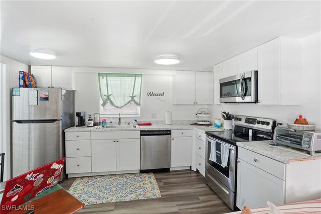 5431 Oak Ridge AVE, Fort Myers Beach, FL 33931