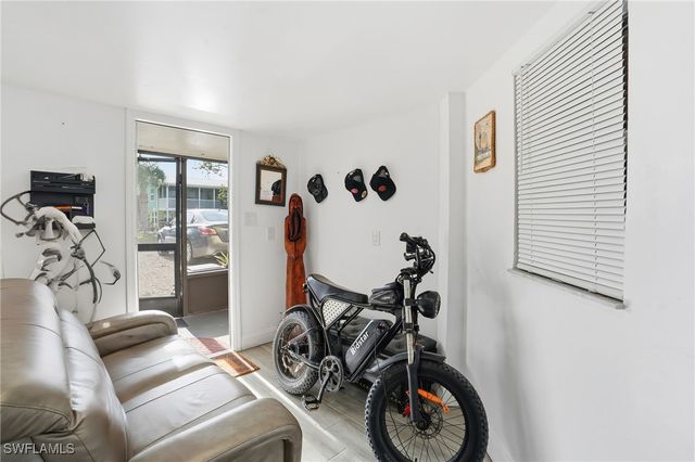 5431 Oak Ridge AVE, Fort Myers Beach, FL 33931