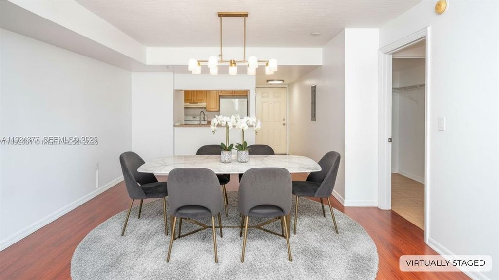 102 SW 6th Ave 401, Miami, FL 33130