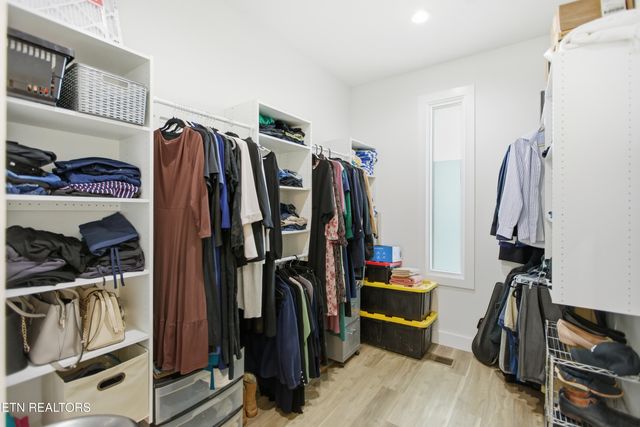 3647 Foshee Rd, Philadelphia, TN 37846