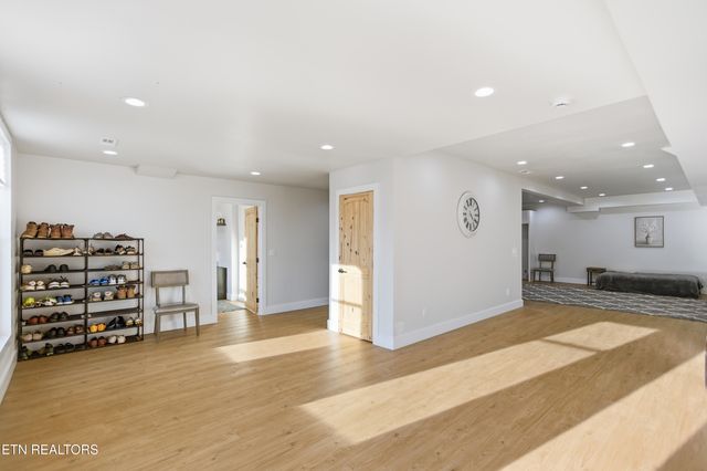 3647 Foshee Rd, Philadelphia, TN 37846