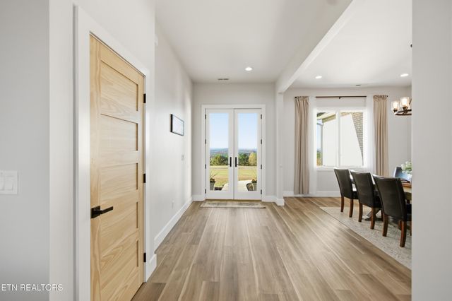 3647 Foshee Rd, Philadelphia, TN 37846