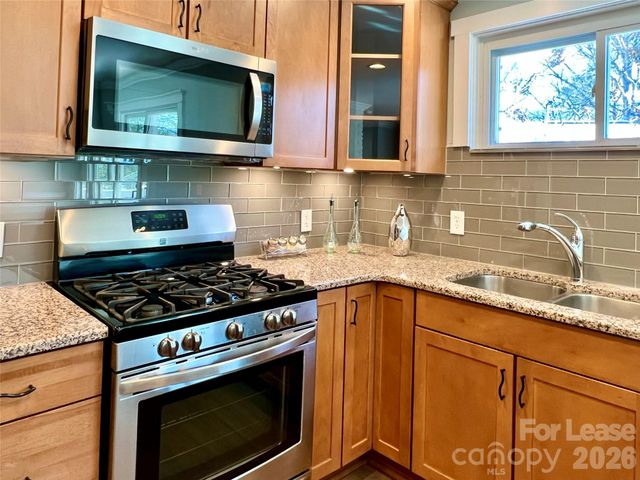 4227 Murrayhill Road, Charlotte, NC 28209