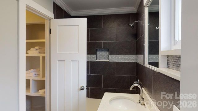 4227 Murrayhill Road, Charlotte, NC 28209