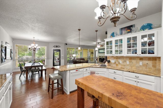 801 Seeton Road, Mansfield, TX 76063