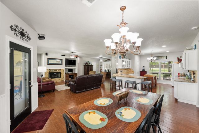 801 Seeton Road, Mansfield, TX 76063