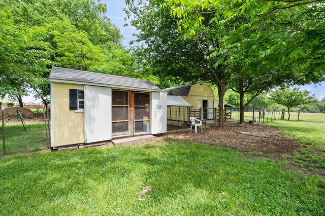 801 Seeton Road, Mansfield, TX 76063
