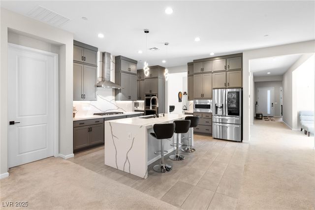 8929 Cassia Winds Street, Las Vegas, NV 89166