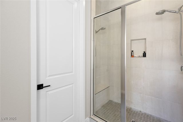 8929 Cassia Winds Street, Las Vegas, NV 89166