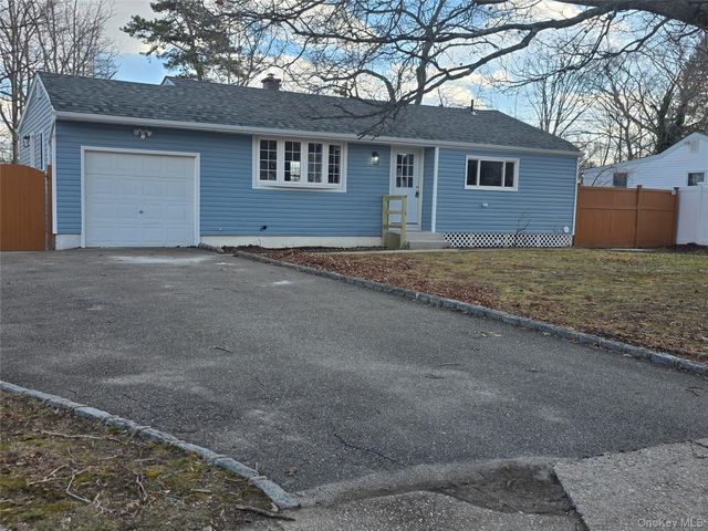 340 Half Mile Road, Central Islip, NY 11722