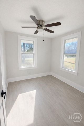 2007 Palmetto Avenue, Savannah, GA 31405