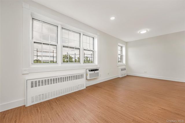 87-10 149th Avenue 5N, Howard Beach, NY 11414