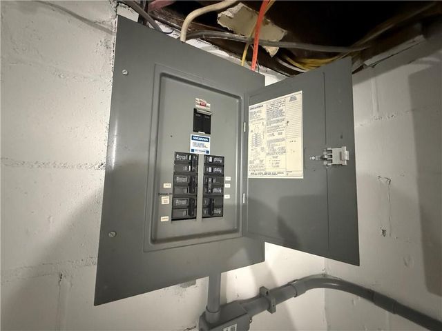 2607 Crescent Street, Eau Claire, WI 54703