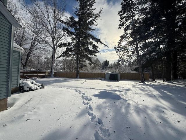 2607 Crescent Street, Eau Claire, WI 54703