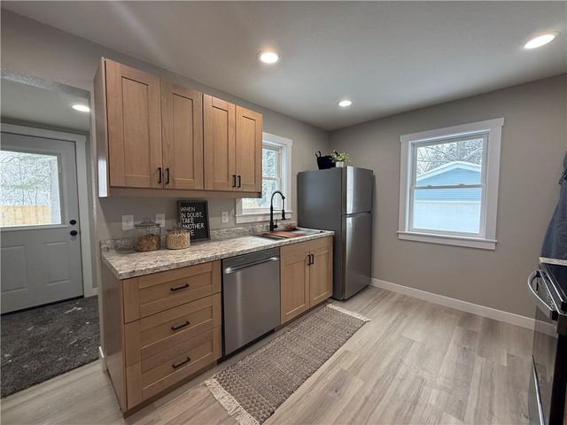 2607 Crescent Street, Eau Claire, WI 54703