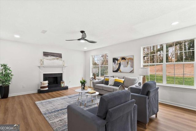 960 Romer Place, Stone Mountain, GA 30083