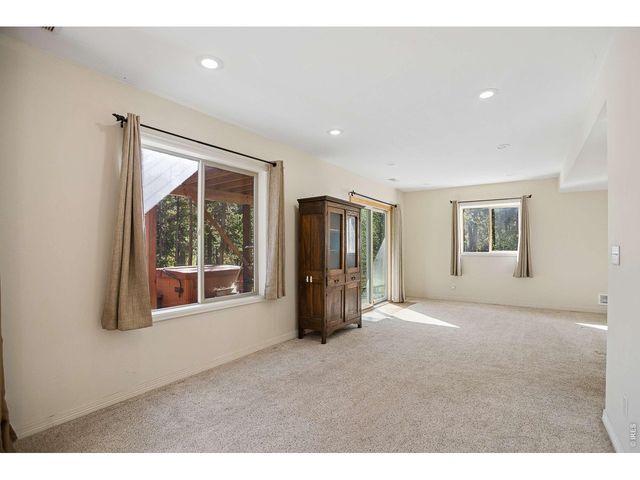 610 Meadowlake Dr, Black Hawk, CO 80422