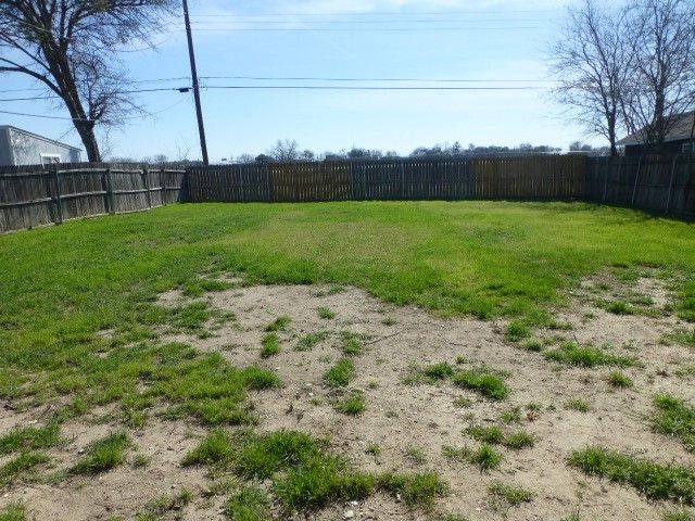 6729 Wallis Road, Lake Worth, TX 76135