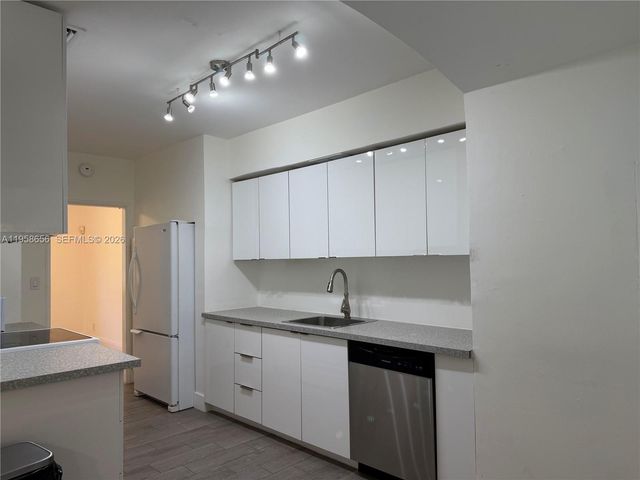 1700 Cortez St, Coral Gables, FL 33134