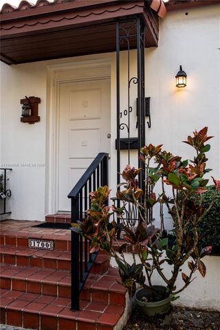 1700 Cortez St, Coral Gables, FL 33134