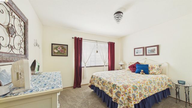 20574 Tanner Dr, Soulsbyville, CA 95372