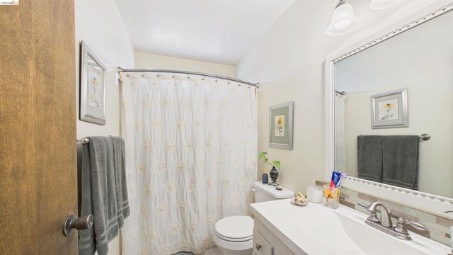 20574 Tanner Dr, Soulsbyville, CA 95372