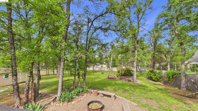 20574 Tanner Dr, Soulsbyville, CA 95372