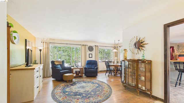 20574 Tanner Dr, Soulsbyville, CA 95372