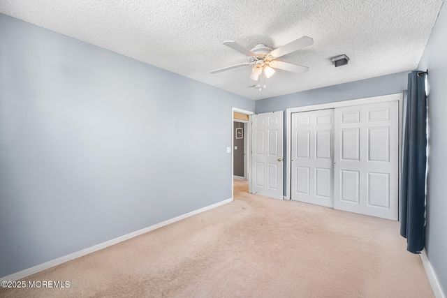 33 Bryce Canyon Road, Howell, NJ 07731
