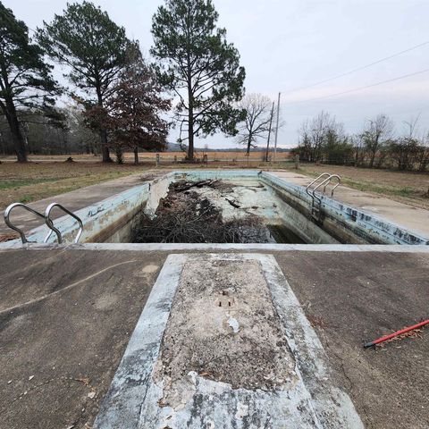 73 Fire Station Road, Vilonia, AR 72137