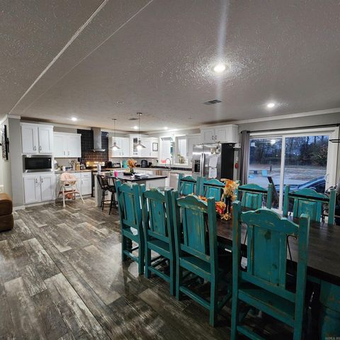 73 Fire Station Road, Vilonia, AR 72137