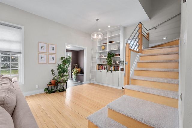1208 State Street, Eau Claire, WI 54701