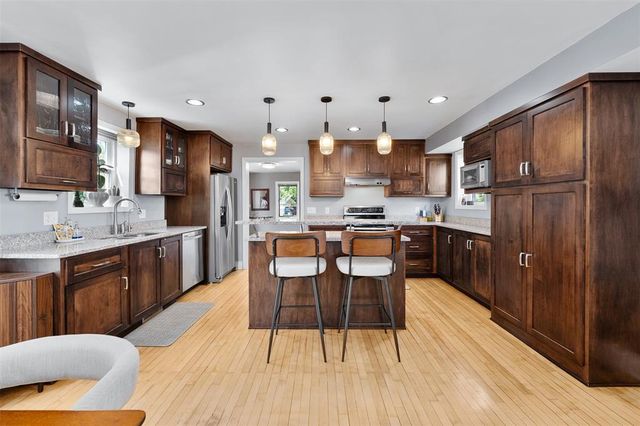 1208 State Street, Eau Claire, WI 54701