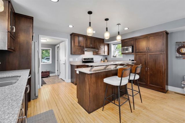 1208 State Street, Eau Claire, WI 54701