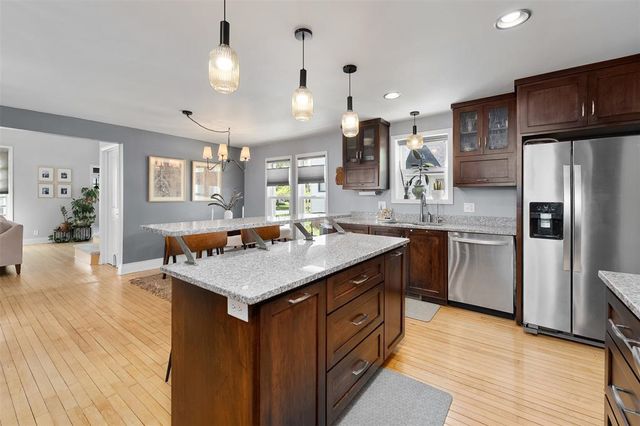 1208 State Street, Eau Claire, WI 54701