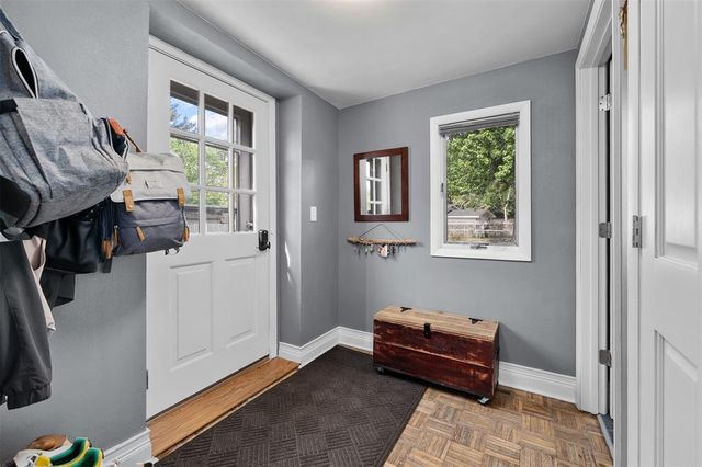 1208 State Street, Eau Claire, WI 54701