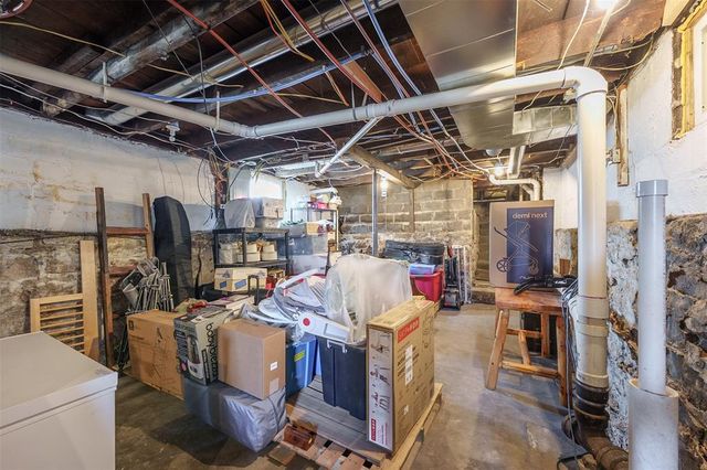 1208 State Street, Eau Claire, WI 54701