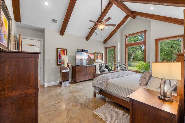 3906 County Road 157, Bedias, TX 77831