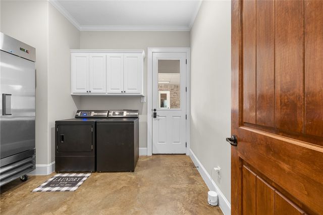 3906 County Road 157, Bedias, TX 77831