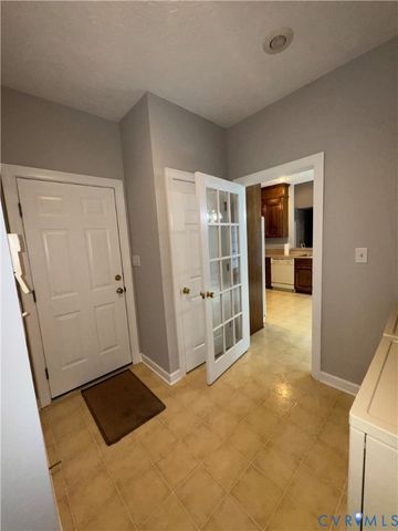 12105 Moody Rd, North Prince George, VA 23860