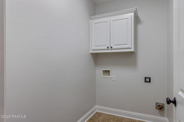 811 Flambant Drive, Broussard, LA 70518