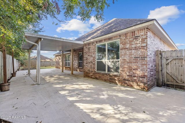 811 Flambant Drive, Broussard, LA 70518