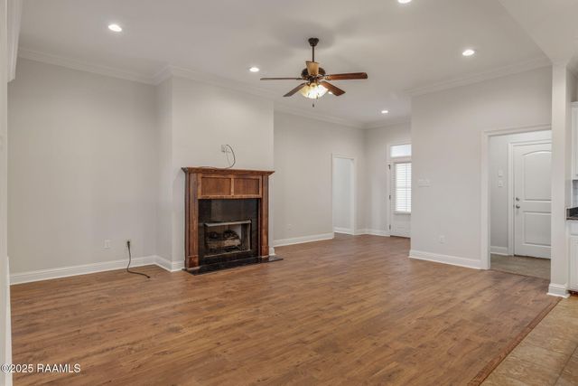 811 Flambant Drive, Broussard, LA 70518