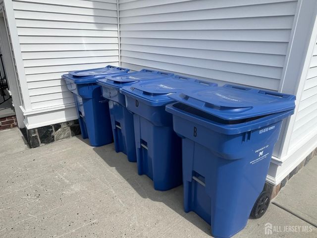 16 E Kupsch Street E C, Sayreville, NJ 08872