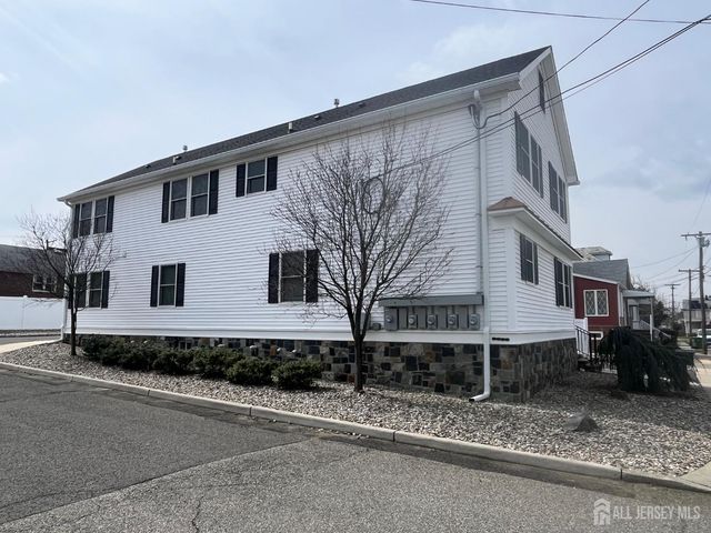 16 E Kupsch Street E C, Sayreville, NJ 08872